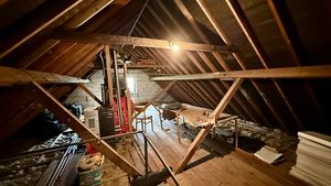 Photo 7- click for photo gallery